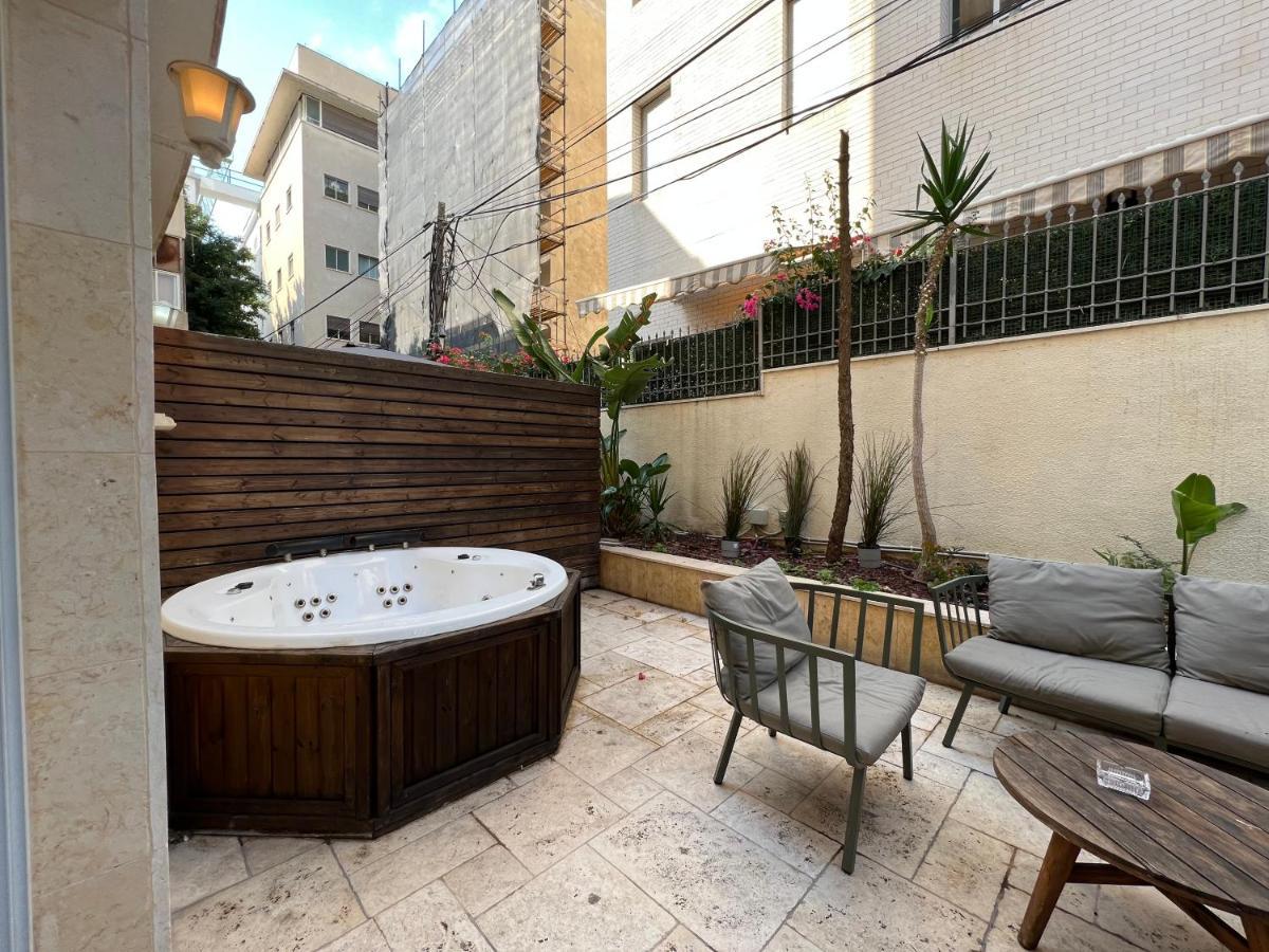 Beer Garden Hotel Tel Aviv Exterior foto